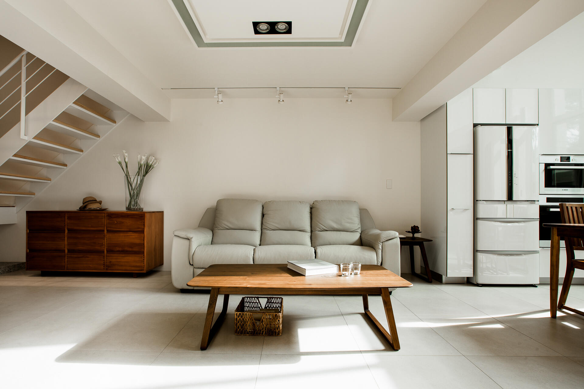 透天街屋改造 光与建筑的美丽邂逅